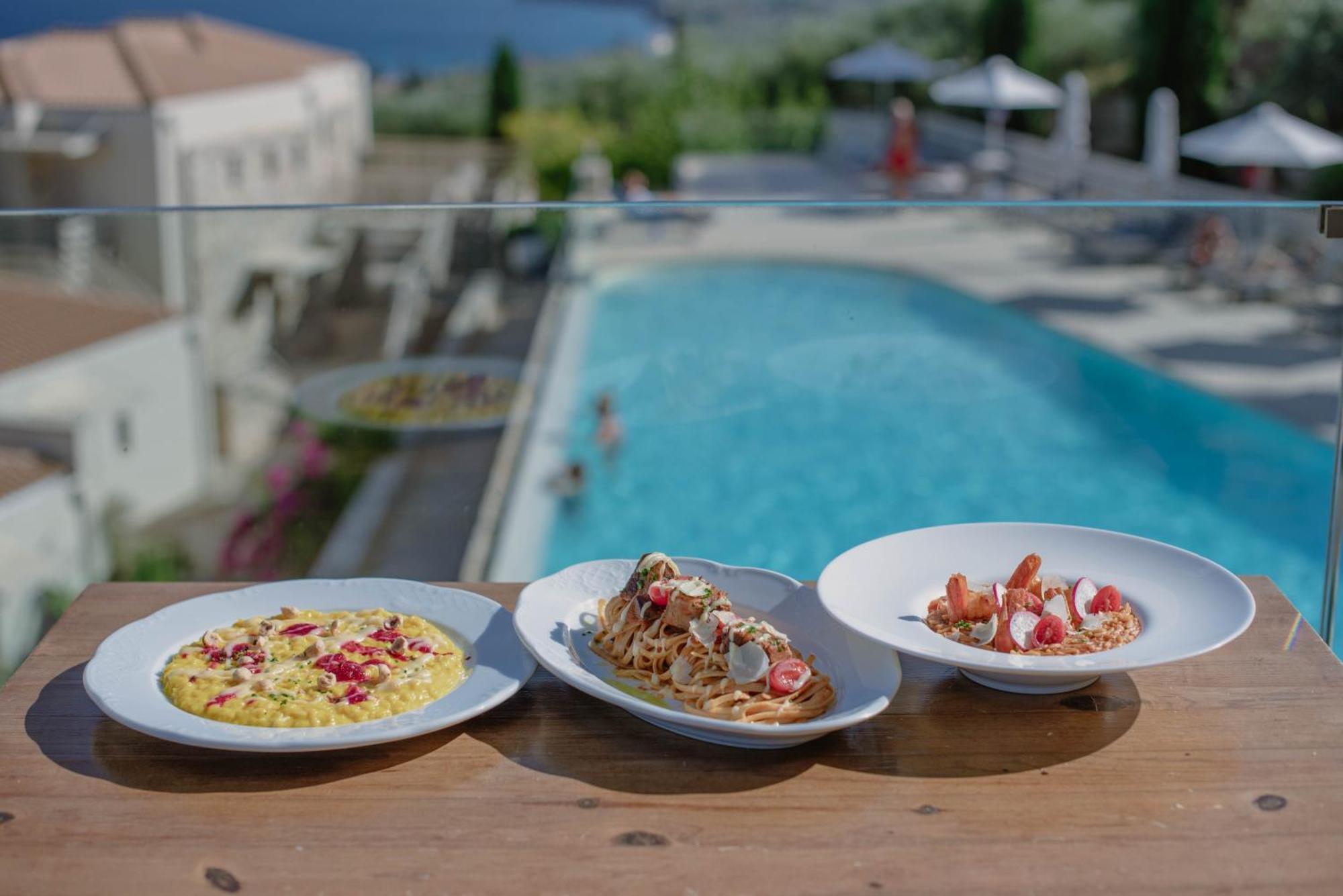 Camvillia Resort Messinia Vounaria Exterior photo